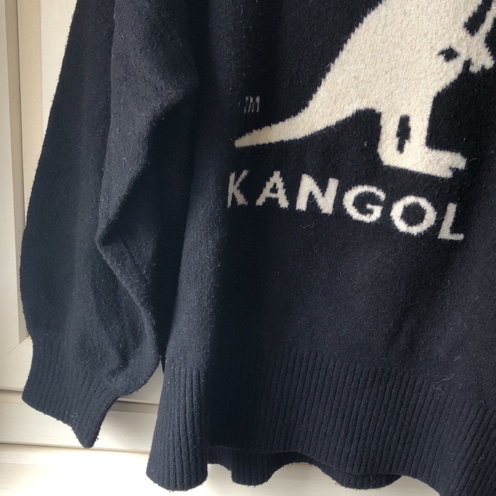 • BLOGGER’S FAVORITE • KANGOL Sweater from H&M • MAKE AN OFFER 🖤 - Picture 11 of 16